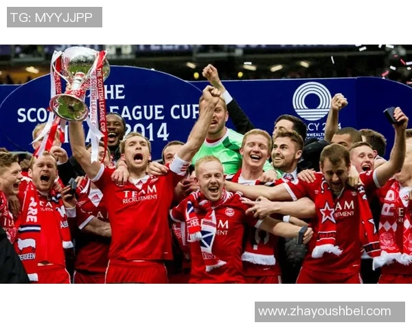 斯特堡主场迎战雷恩双方争夺关键三分展现实力较量